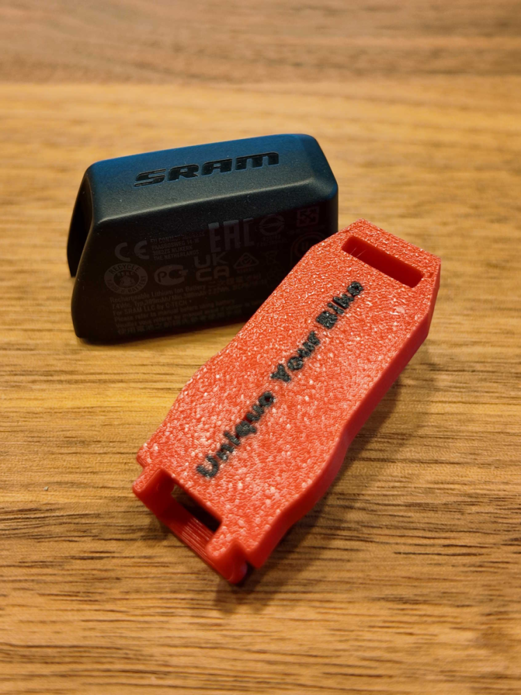 Unique Your Bike GmbH AXS Batteriehalter mit Knopfbatteriehalter